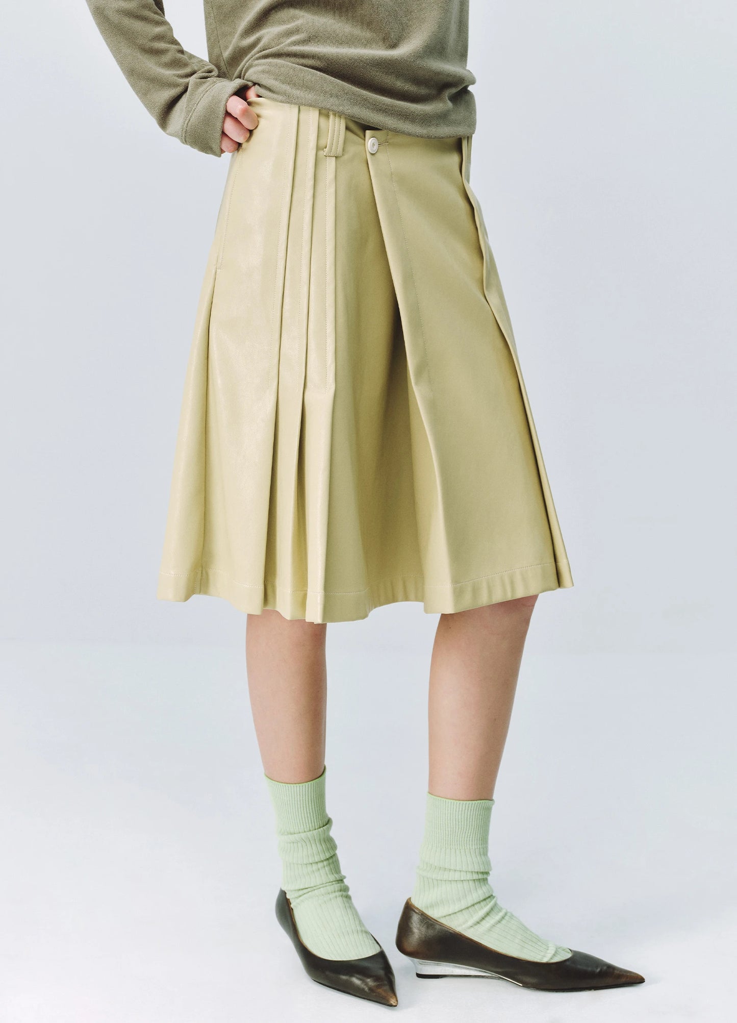 Asymmetric Pleated Skirt