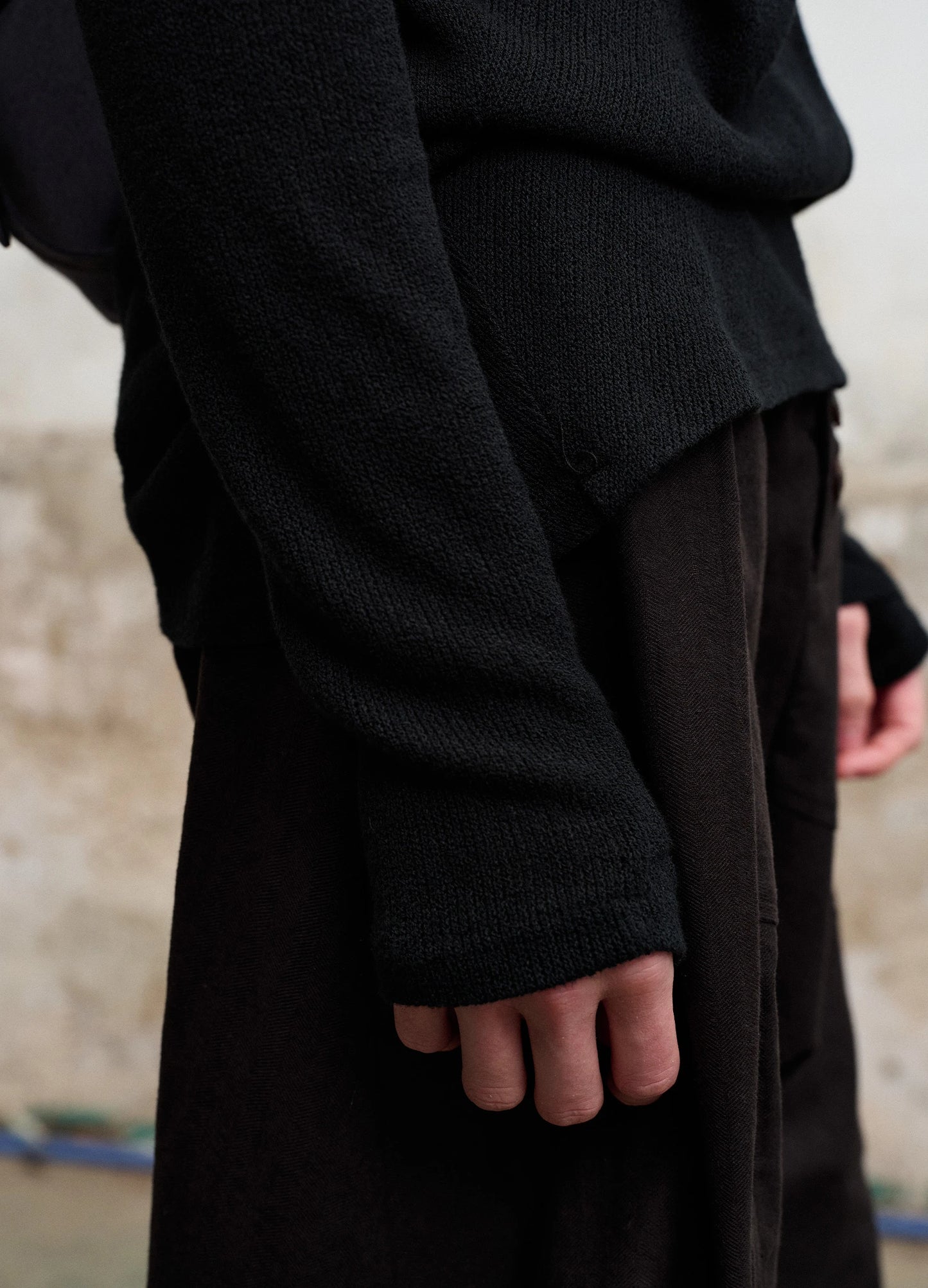 Curved Long Sleeve