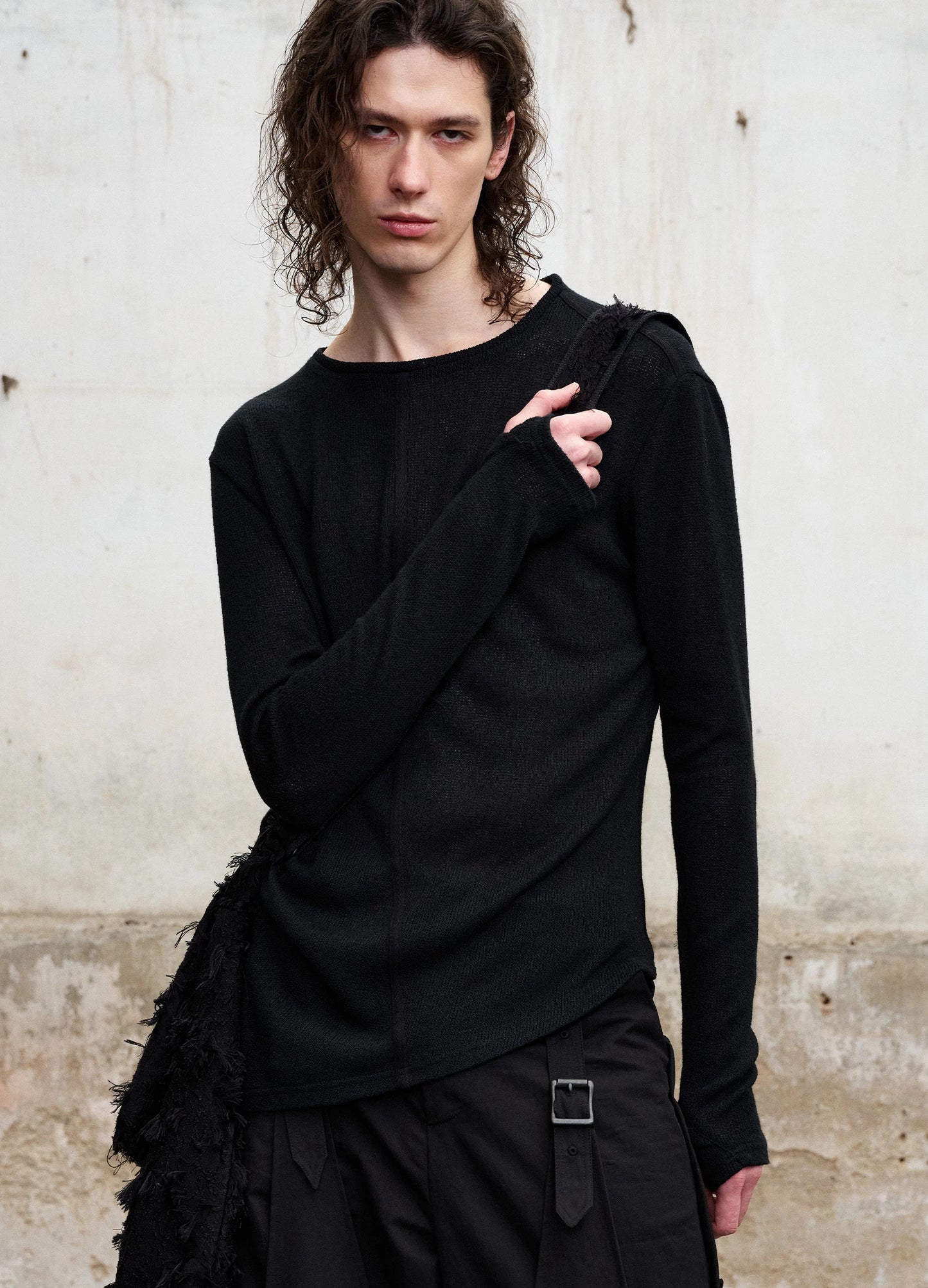 Curved Long Sleeve