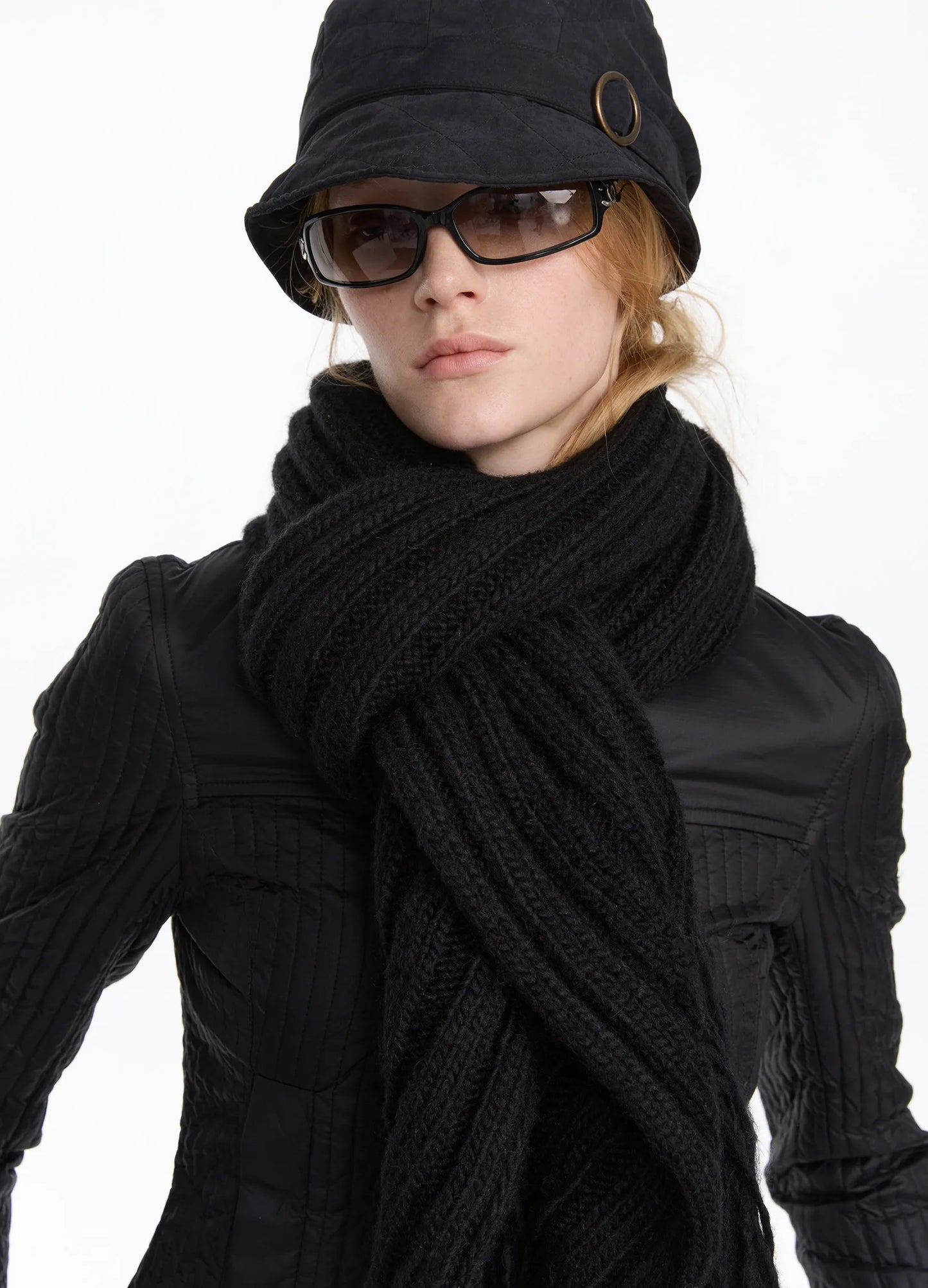 Curved Wool Scarf