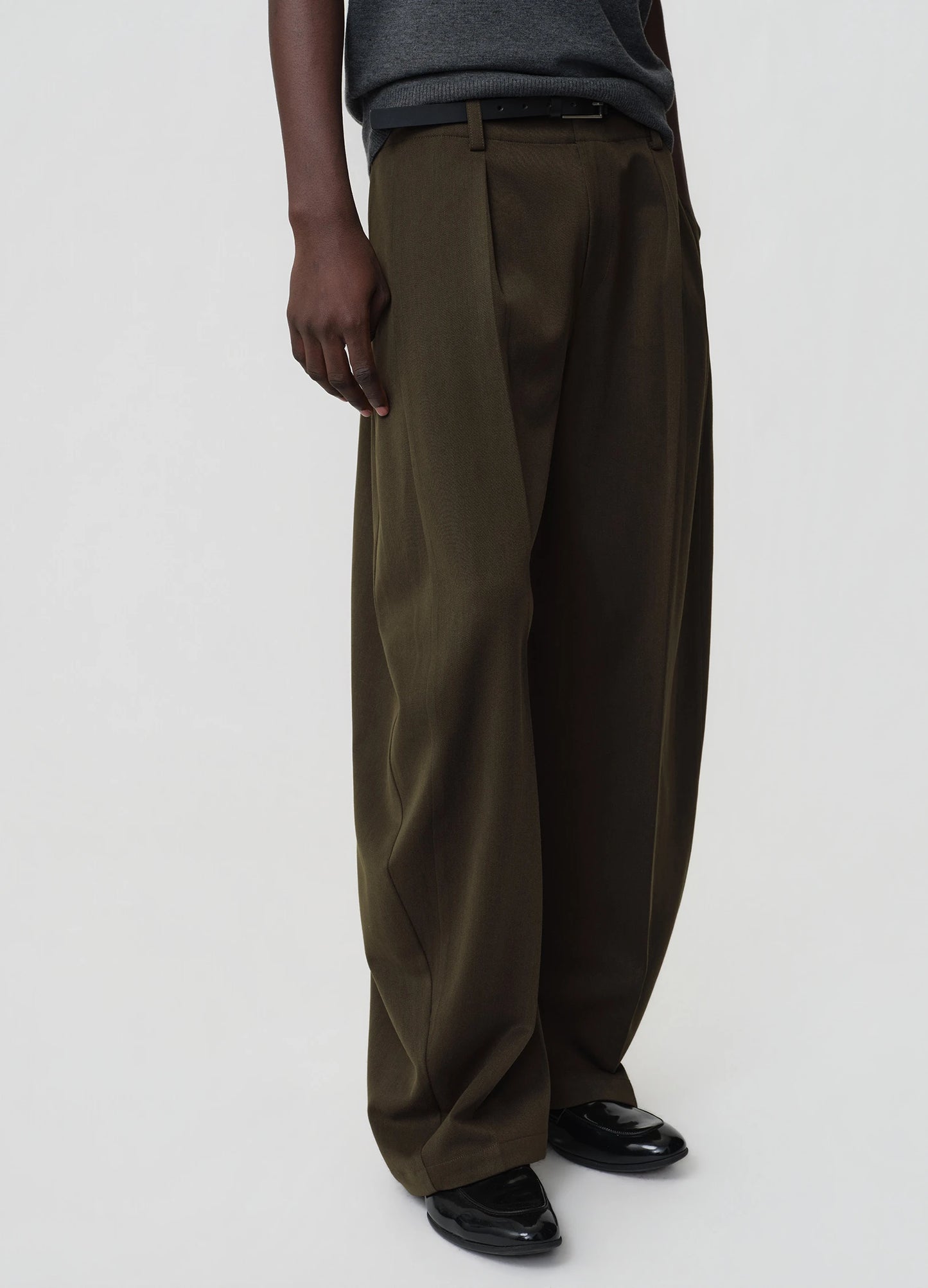 Curved Wool Trousers