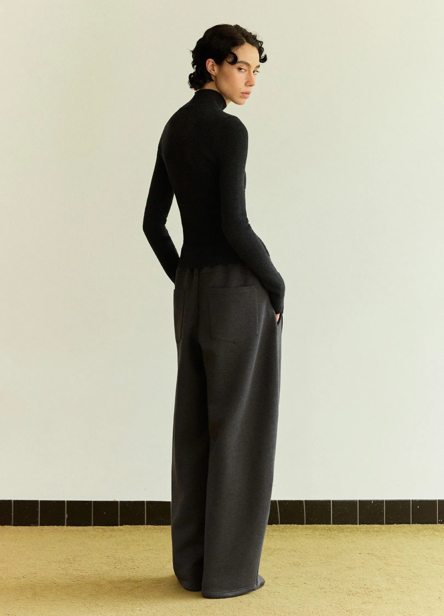 Drawstring Knit Trousers
