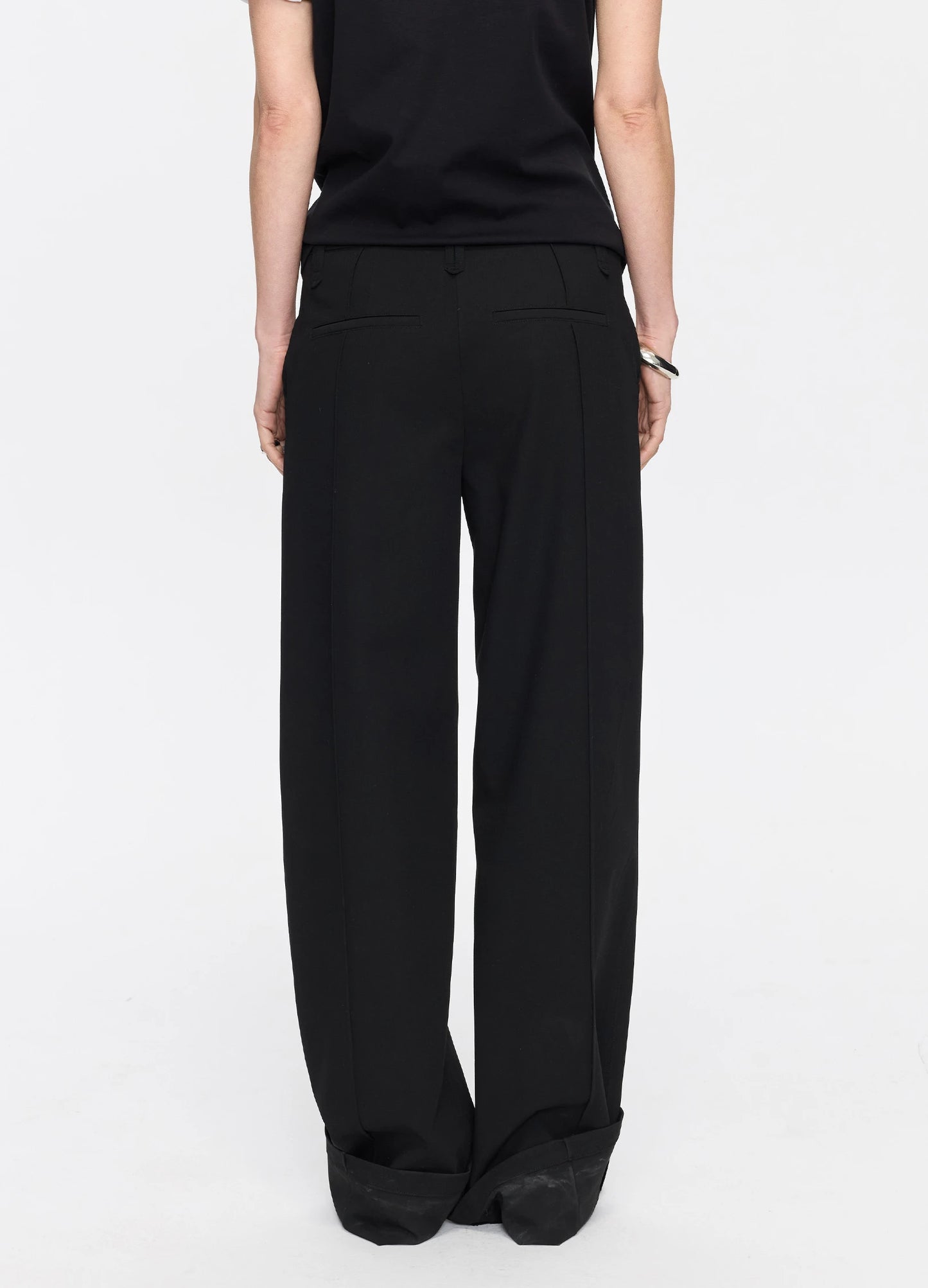 Loose Pencil Trousers