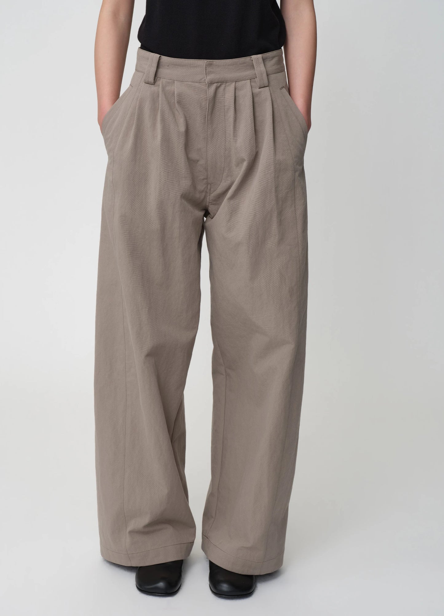 Pleated Cotton Trousers