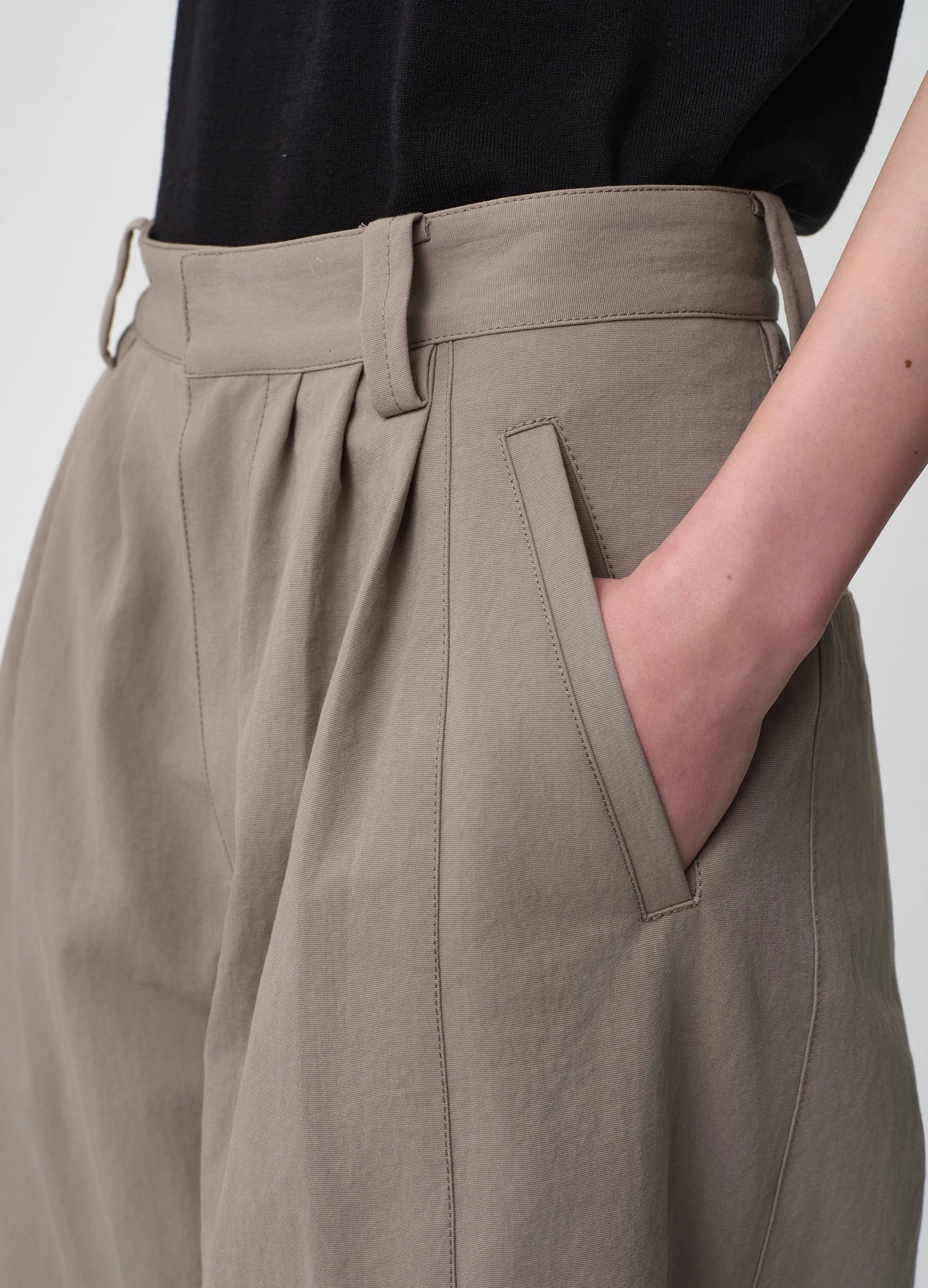 Pleated Cotton Trousers