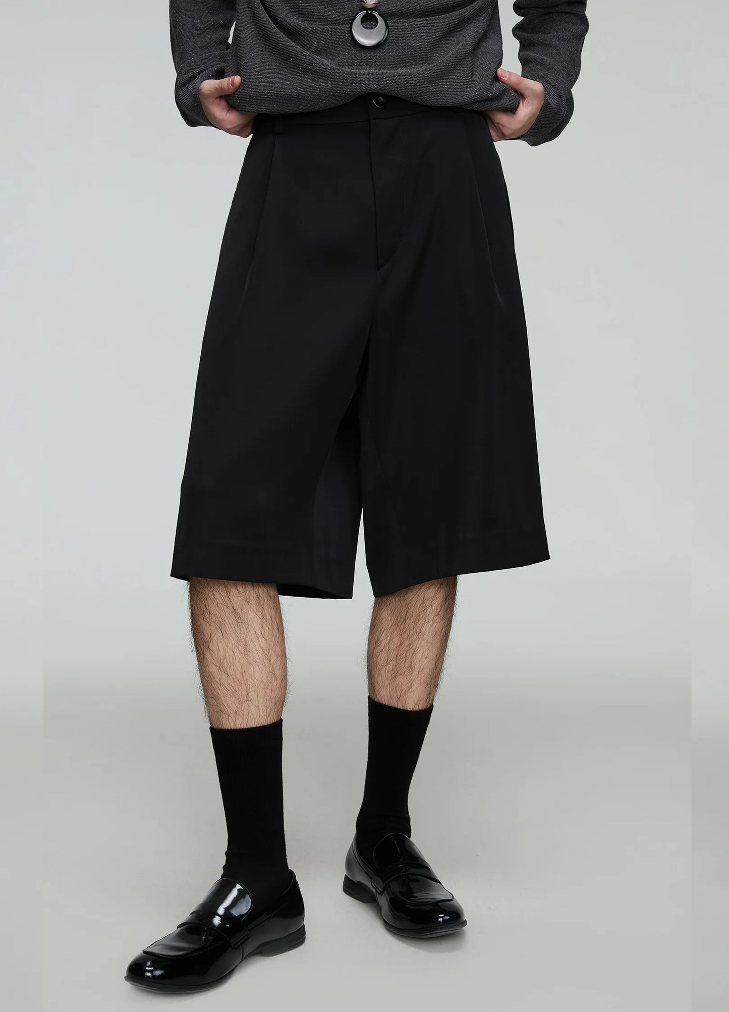Pleated Suit Shorts