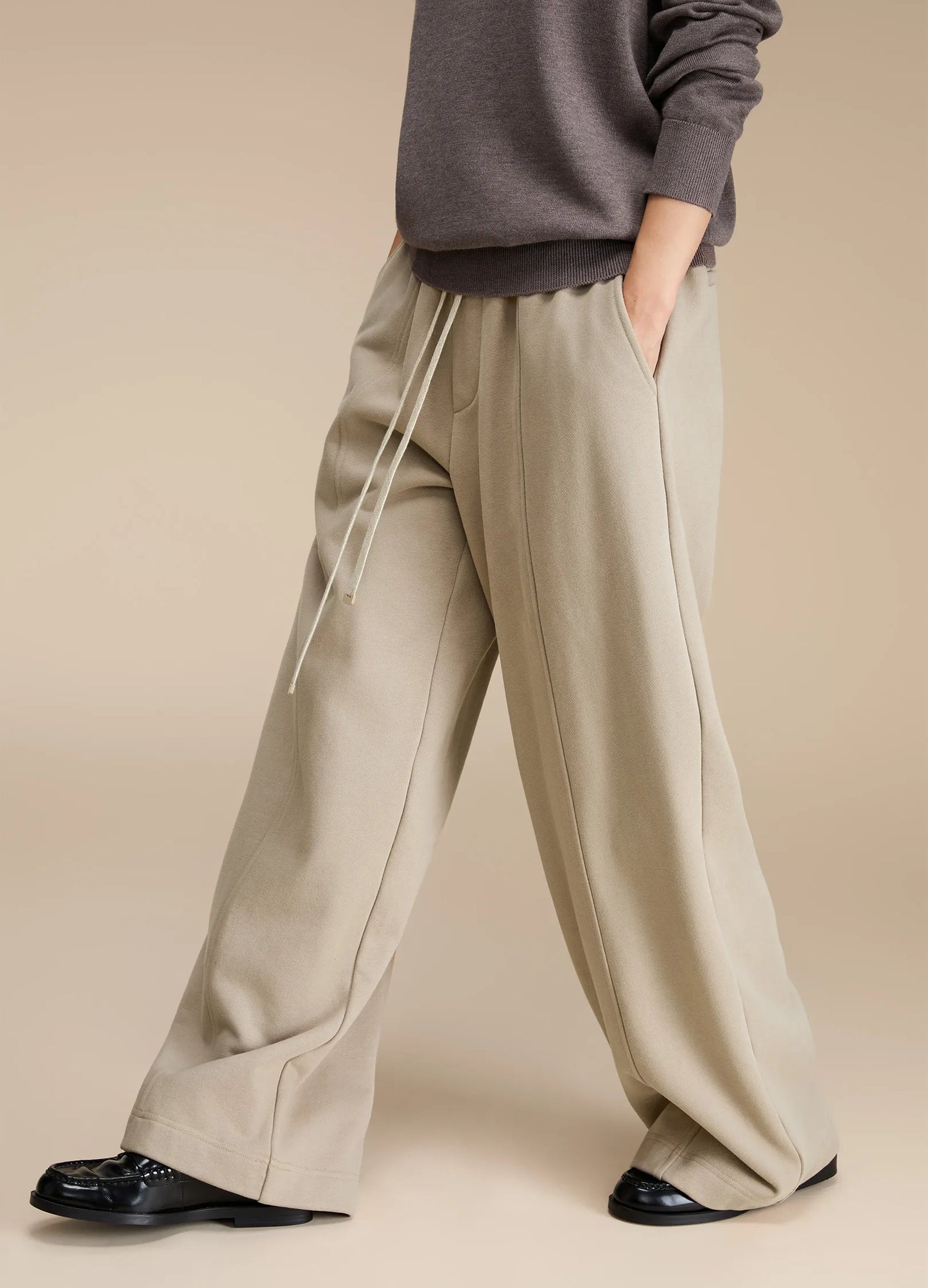 Pleated Sweats
