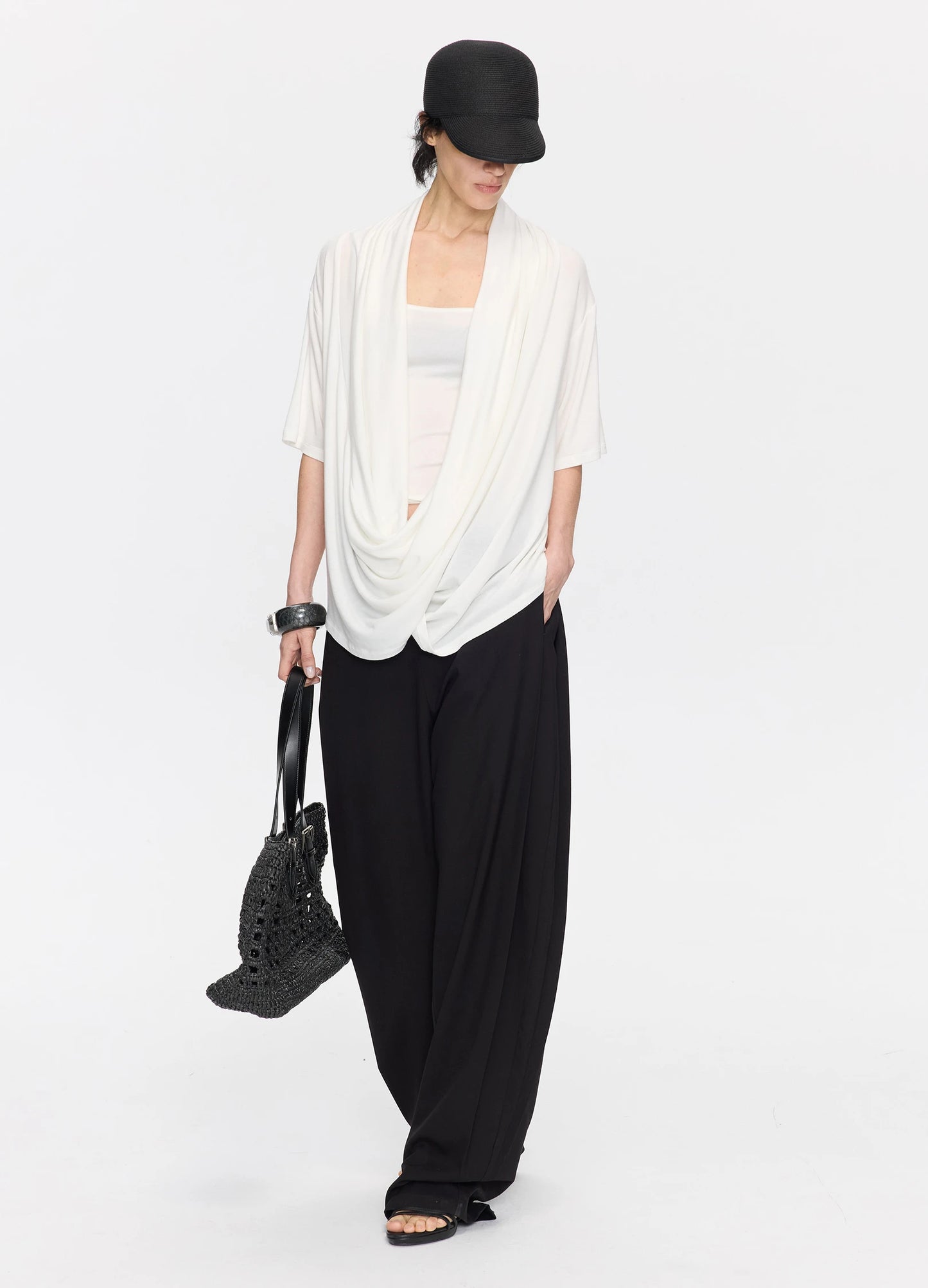 Pleated Tapered Trousers