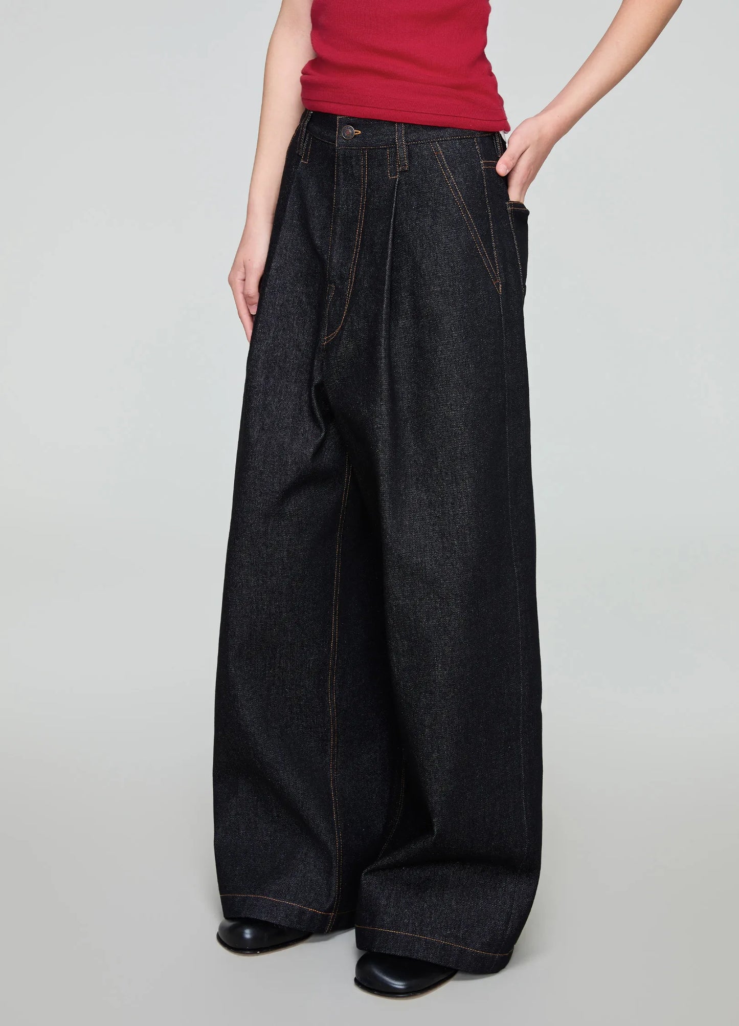 Pleated Wide Denims