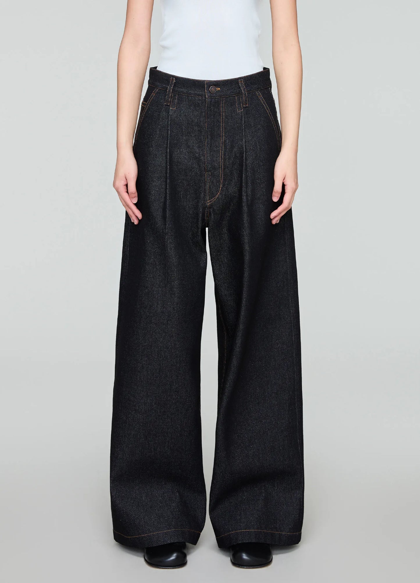 Pleated Wide Denims
