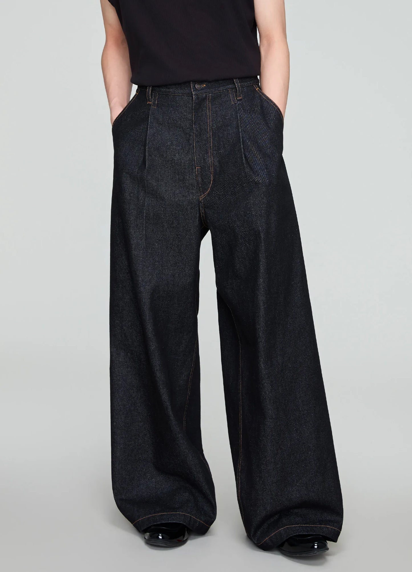 Pleated Wide Denims
