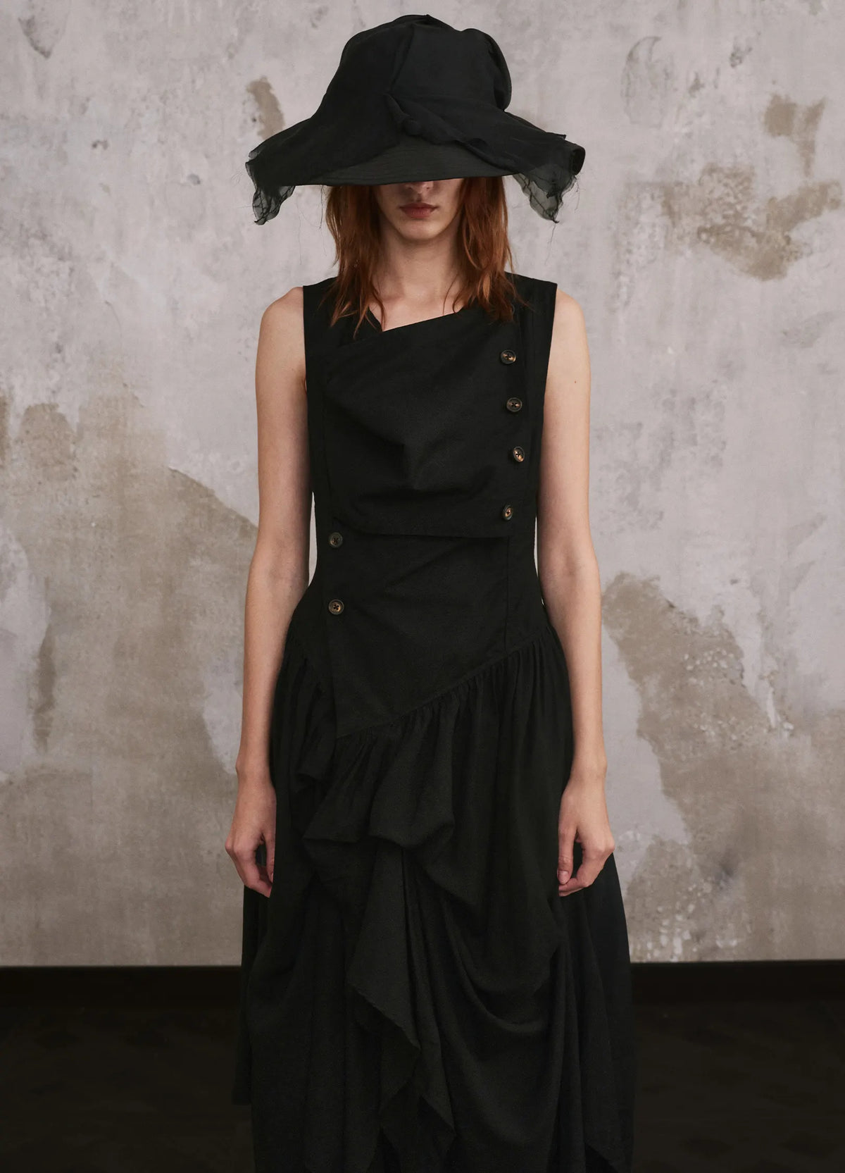 Pointed Open Robe