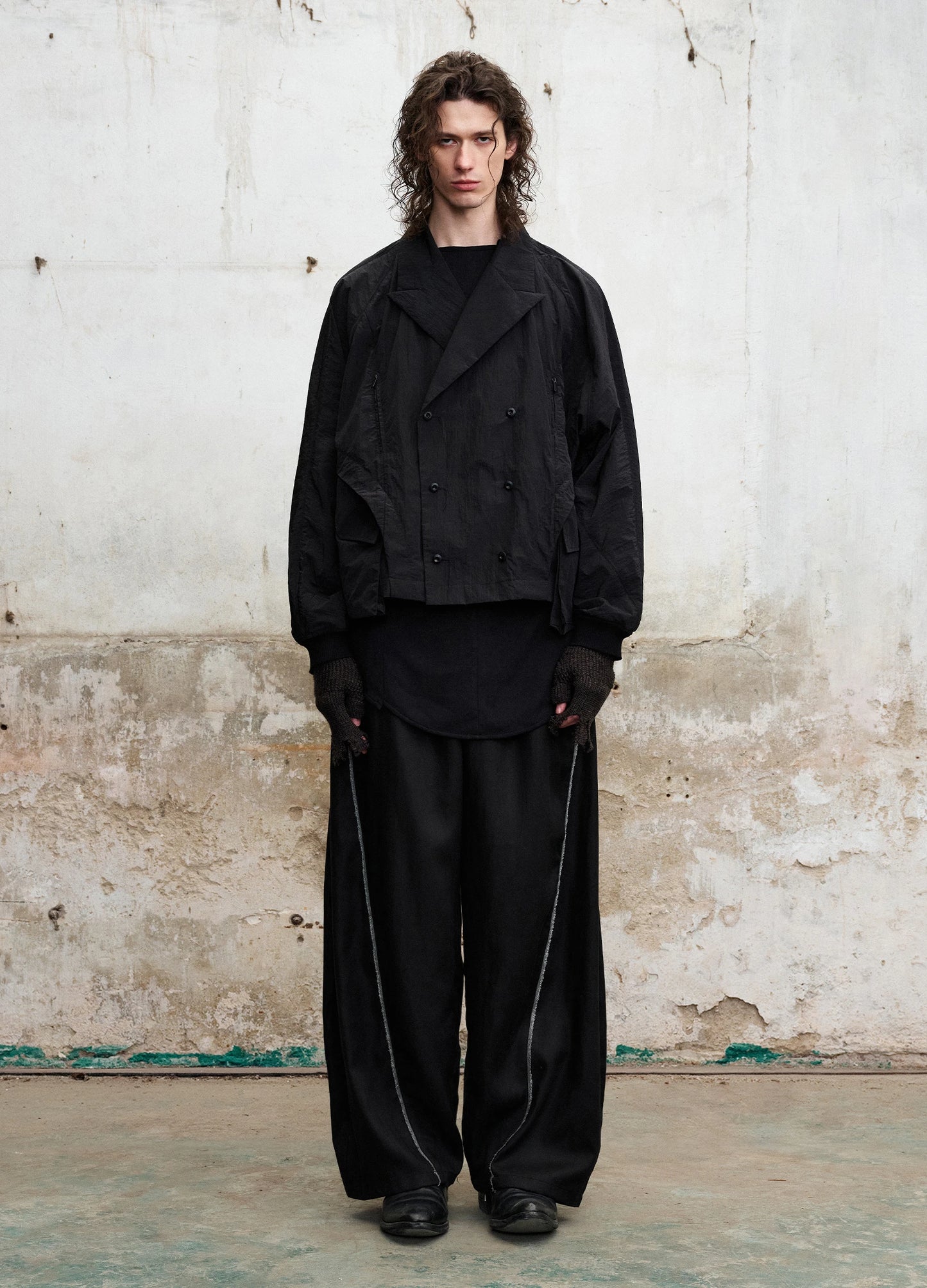 Raw Edge Curved Trousers