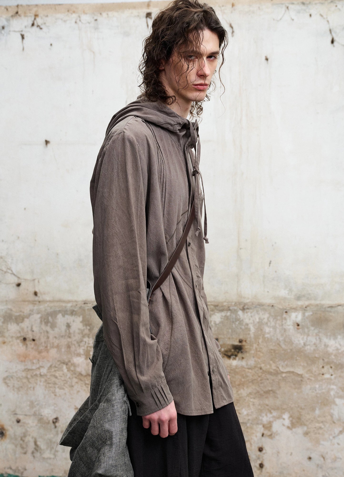 Relaxed Hooded Shirt