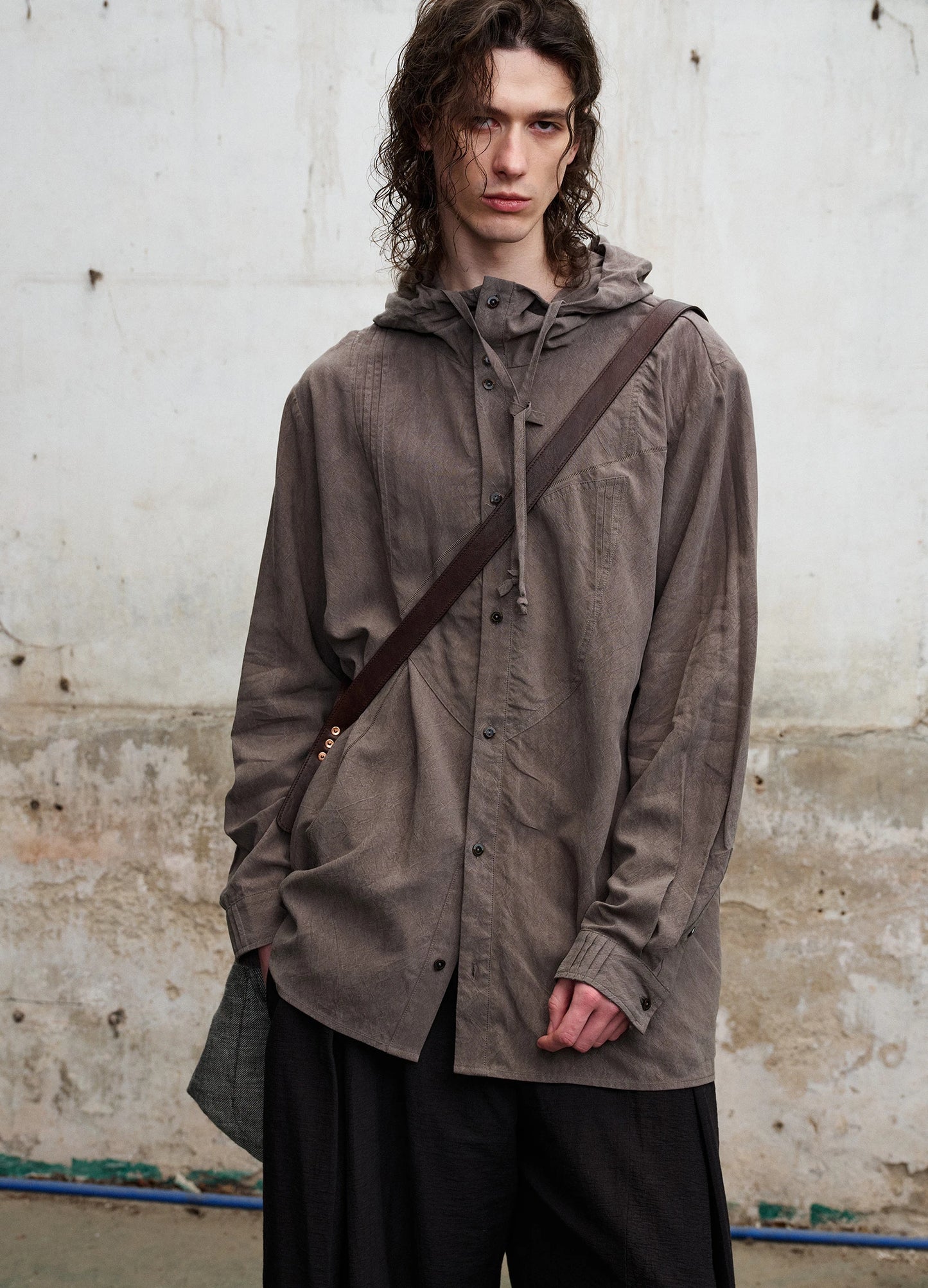Relaxed Hooded Shirt