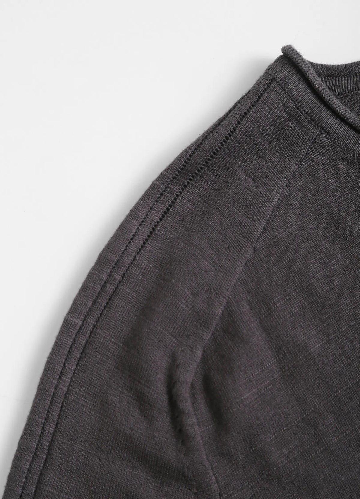 Split-Neck Longsleeve