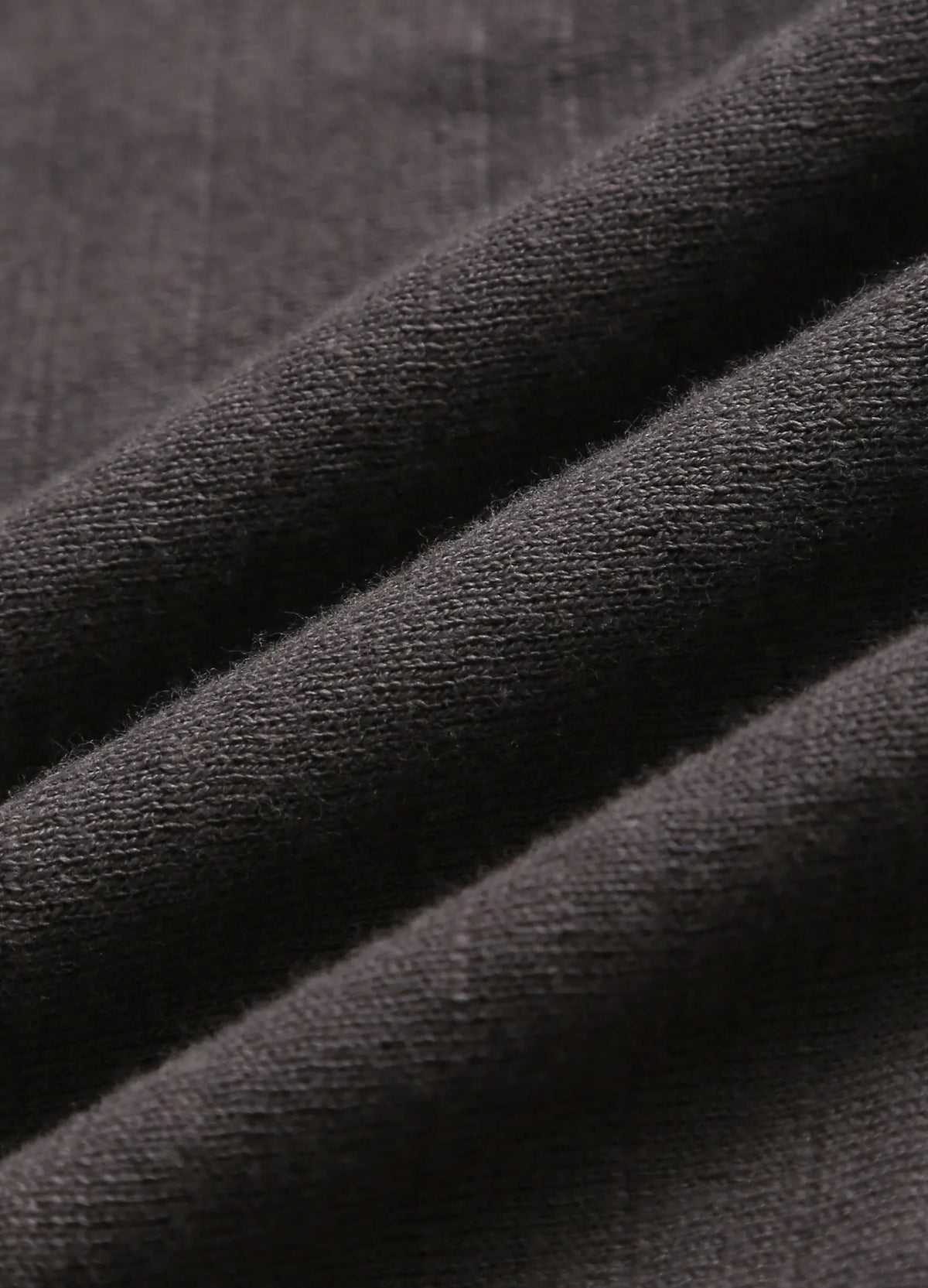 Split-Neck Longsleeve