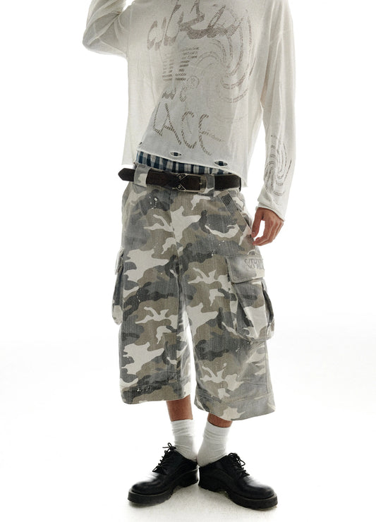 Spray Camo Capris