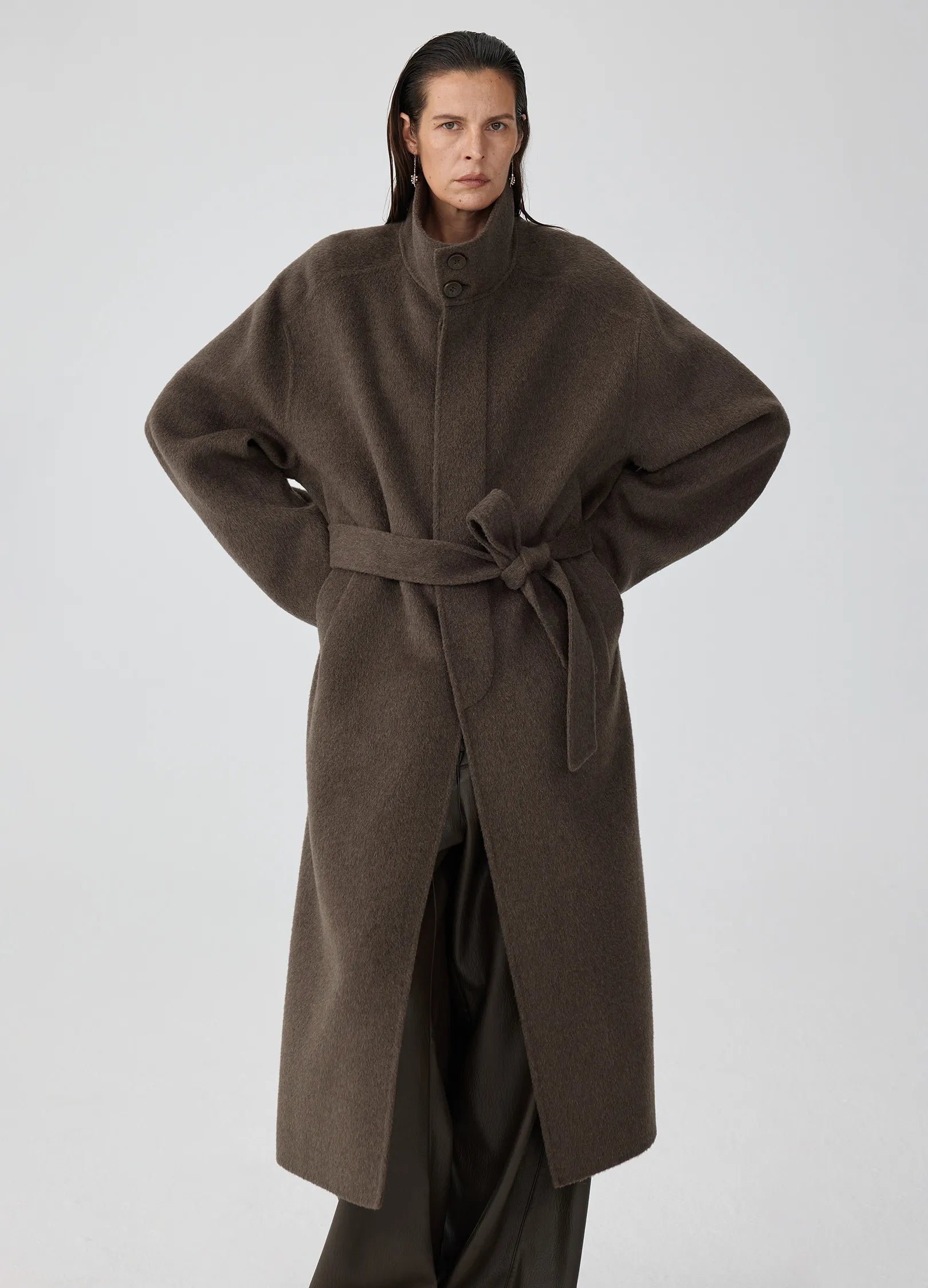Standup Wool Coat – VERSEAS
