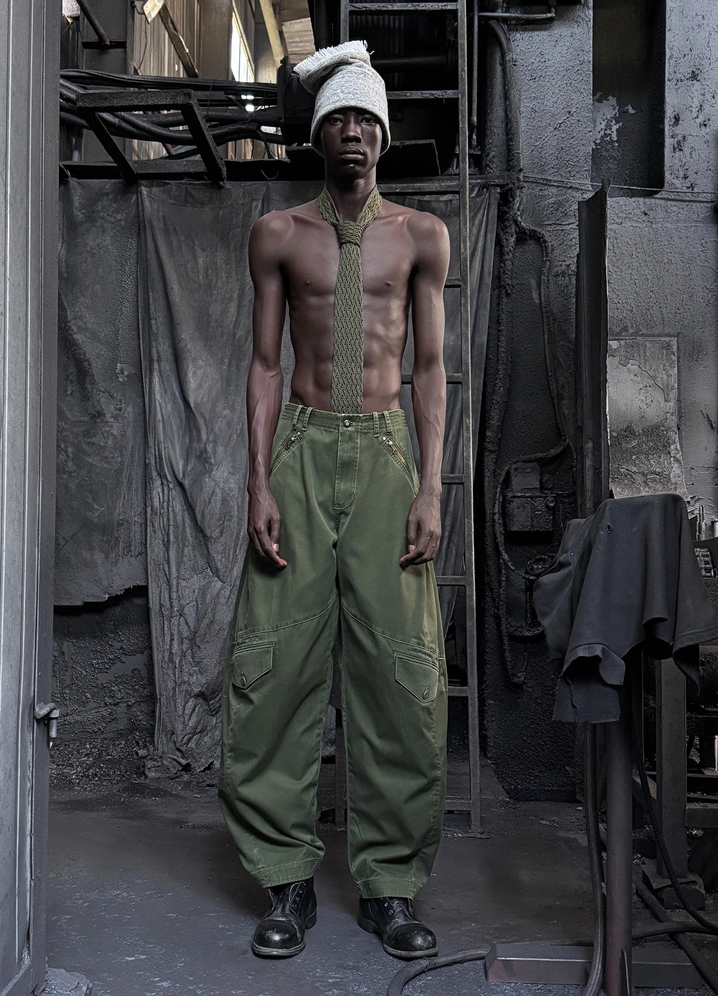 Tapered Cargo Trousers