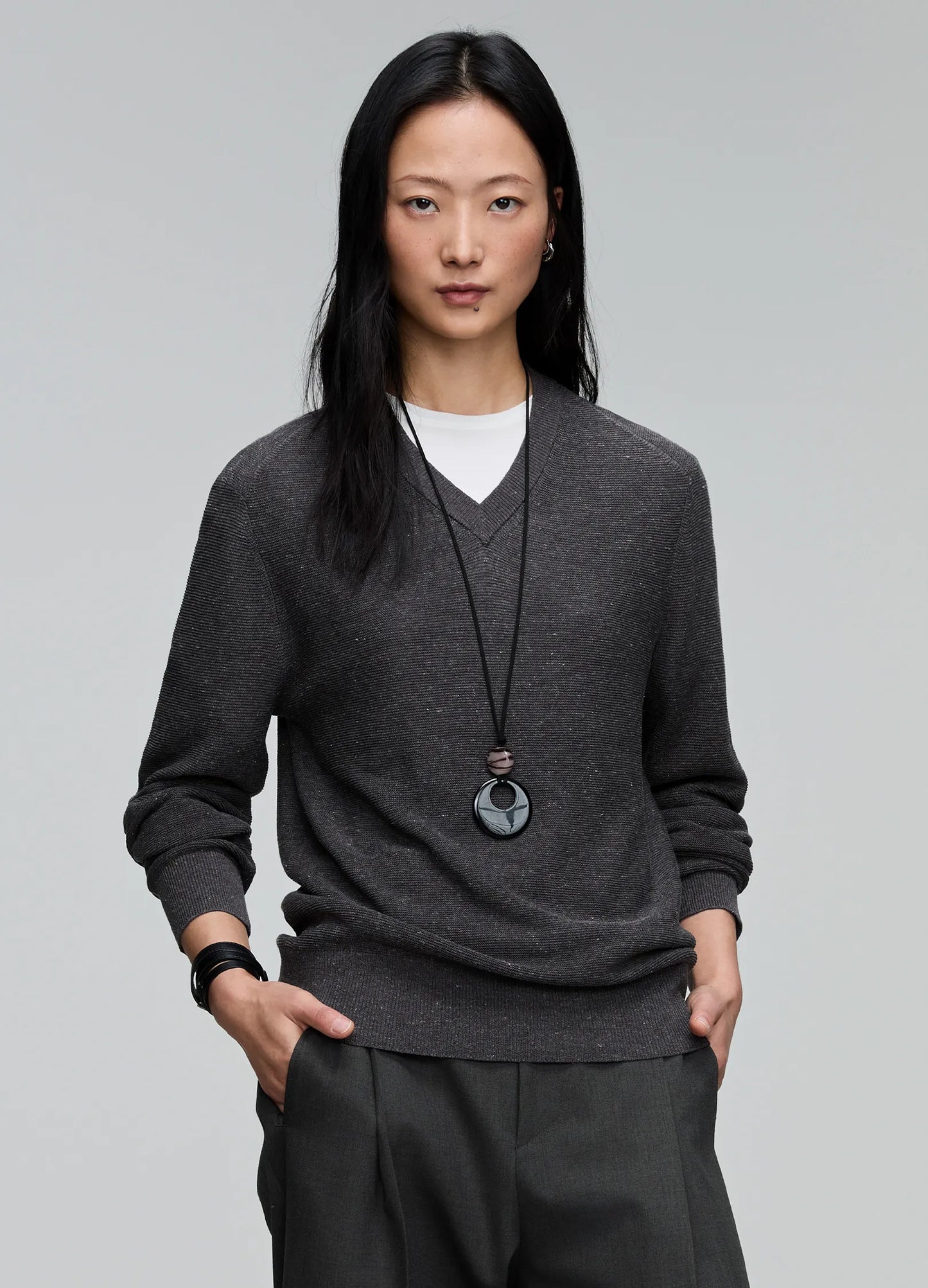 V Casual Knit