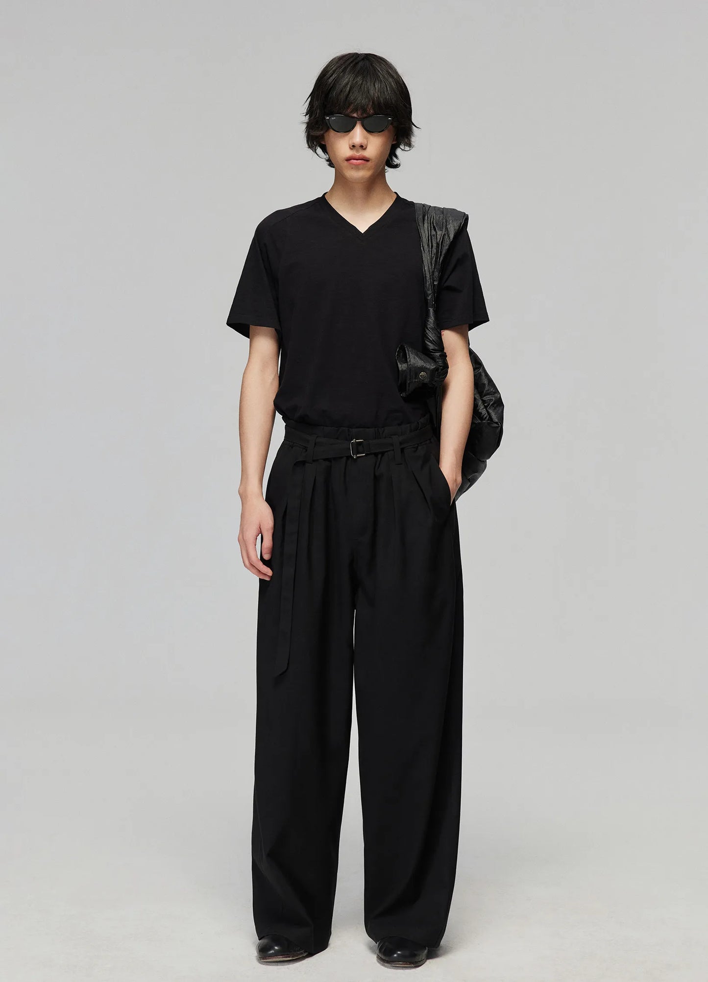 Wide Pleated Stretch Trousers