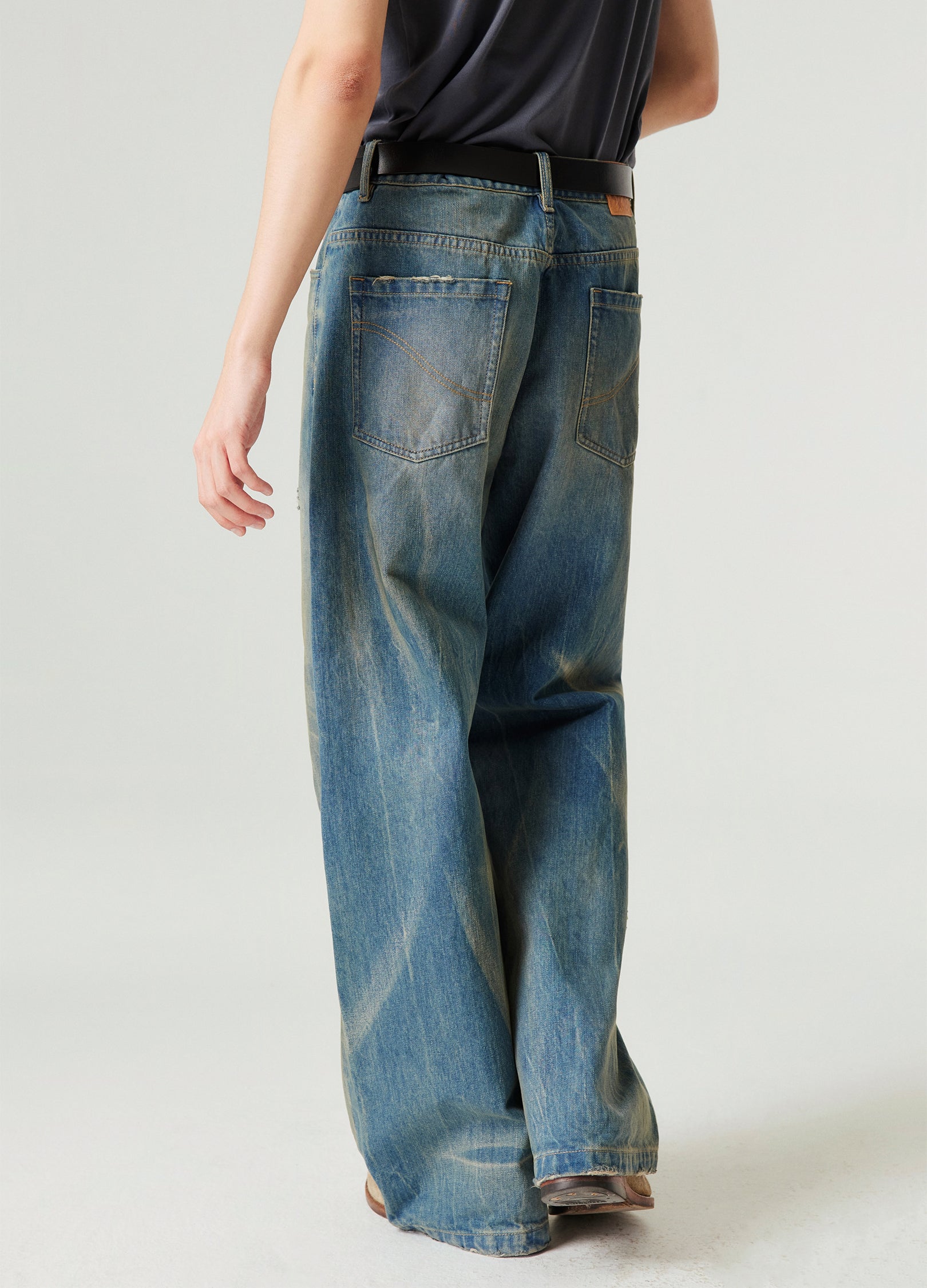 Nevada Wash Straight Denim – VERSEAS